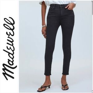 Madewell 10” High-rise Black Skinny Jean 25